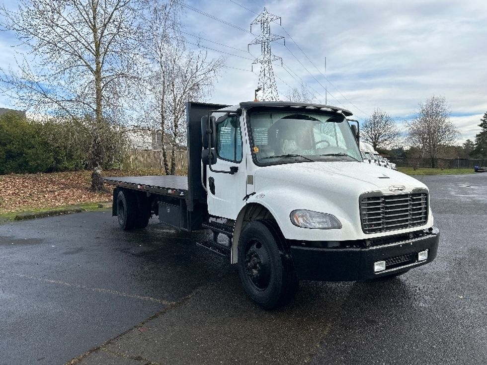 Flatbed Truck-Light and Medium Duty Trucks-Freightliner-2021-M2-Clackamas-OR-86,142\n\t\tmiles-$ 64,250 - Image 1