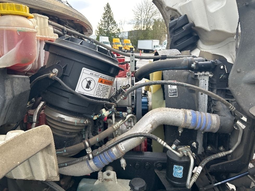 Flatbed Truck-Light and Medium Duty Trucks-Freightliner-2021-M2-Clackamas-OR-86,142\n\t\tmiles-$ 64,250 - Image 18