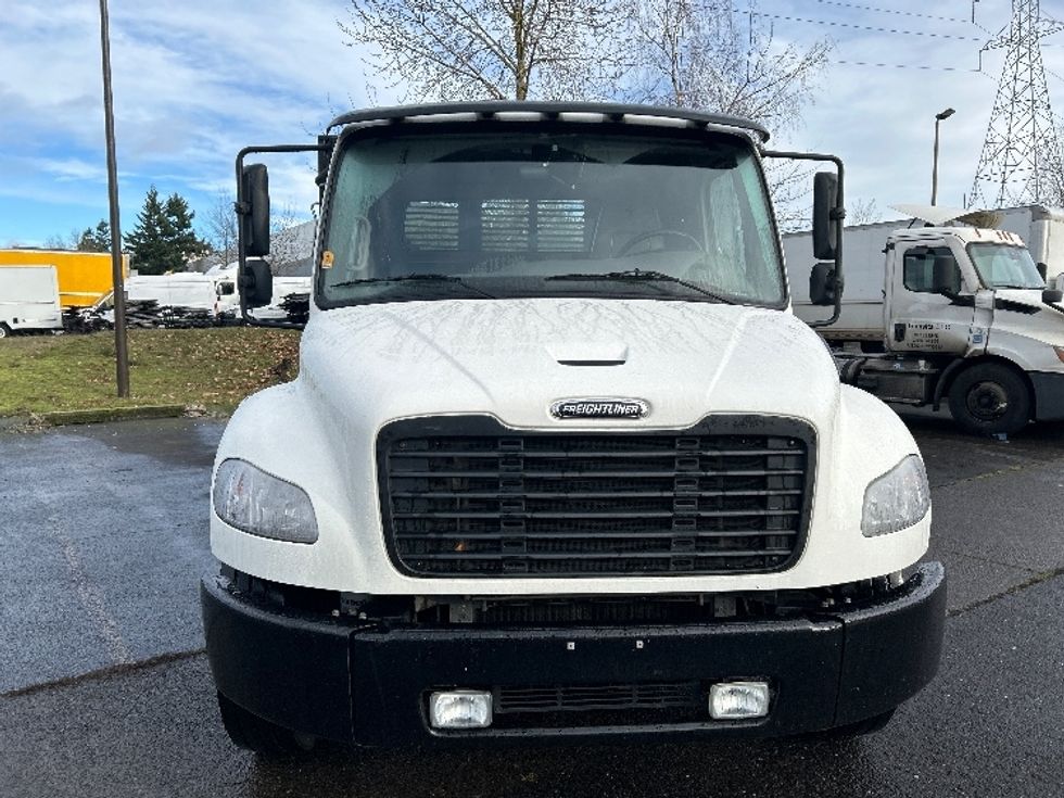Flatbed Truck-Light and Medium Duty Trucks-Freightliner-2021-M2-Clackamas-OR-86,142\n\t\tmiles-$ 64,250 - Image 2