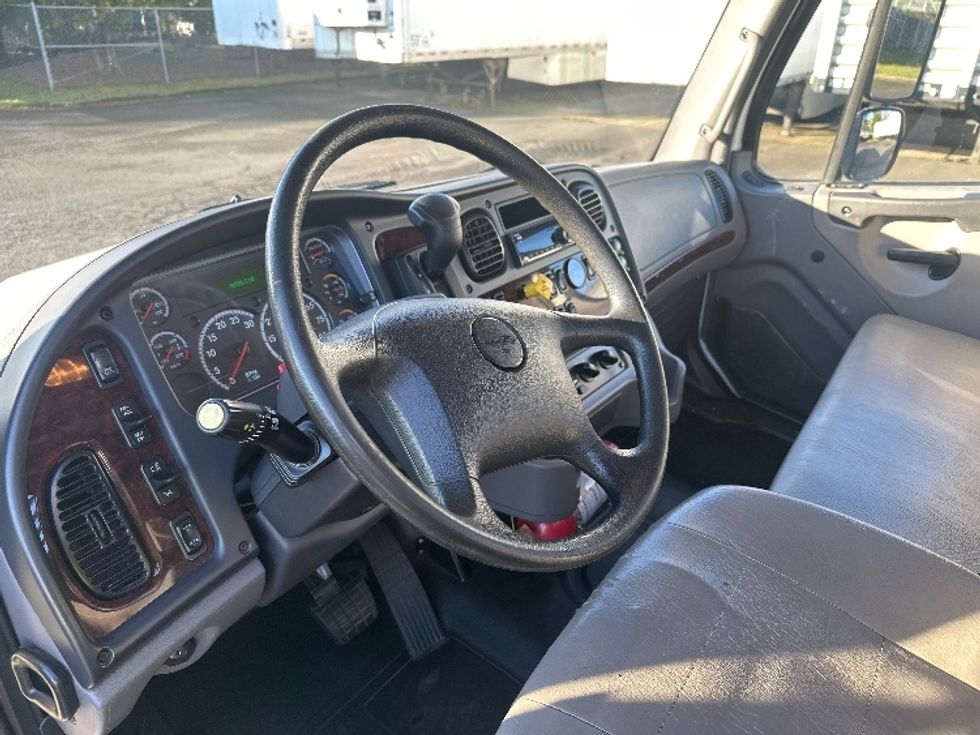 Flatbed Truck-Light and Medium Duty Trucks-Freightliner-2021-M2-Clackamas-OR-89,553\n\t\tmiles-$ 64,000 - Image 12