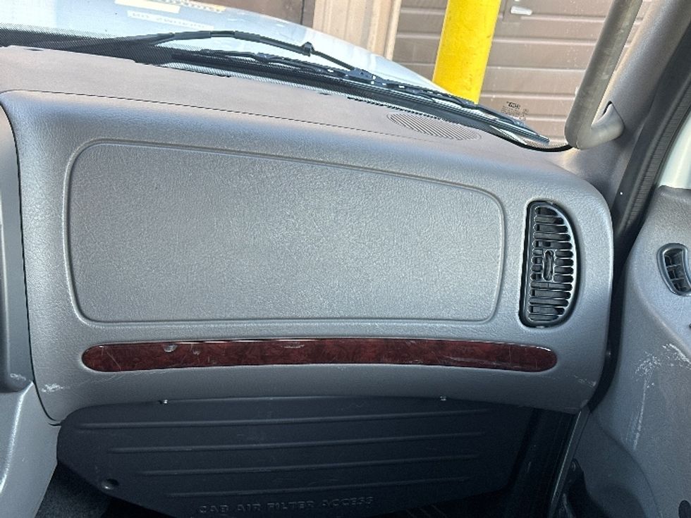 Flatbed Truck-Light and Medium Duty Trucks-Freightliner-2021-M2-Clackamas-OR-89,553\n\t\tmiles-$ 64,000 - Image 16