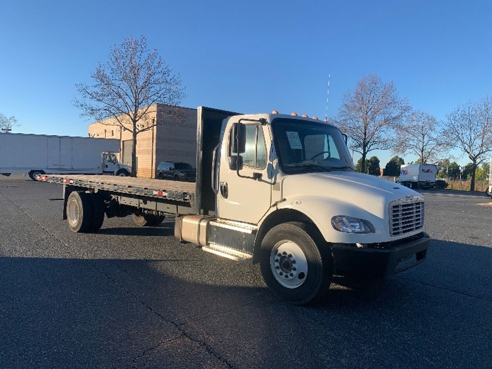 Flatbed Truck-Light and Medium Duty Trucks-Freightliner-2021-M2-Concord-NC-128,599\n\t\tmiles-$ 52,750 - Image 1