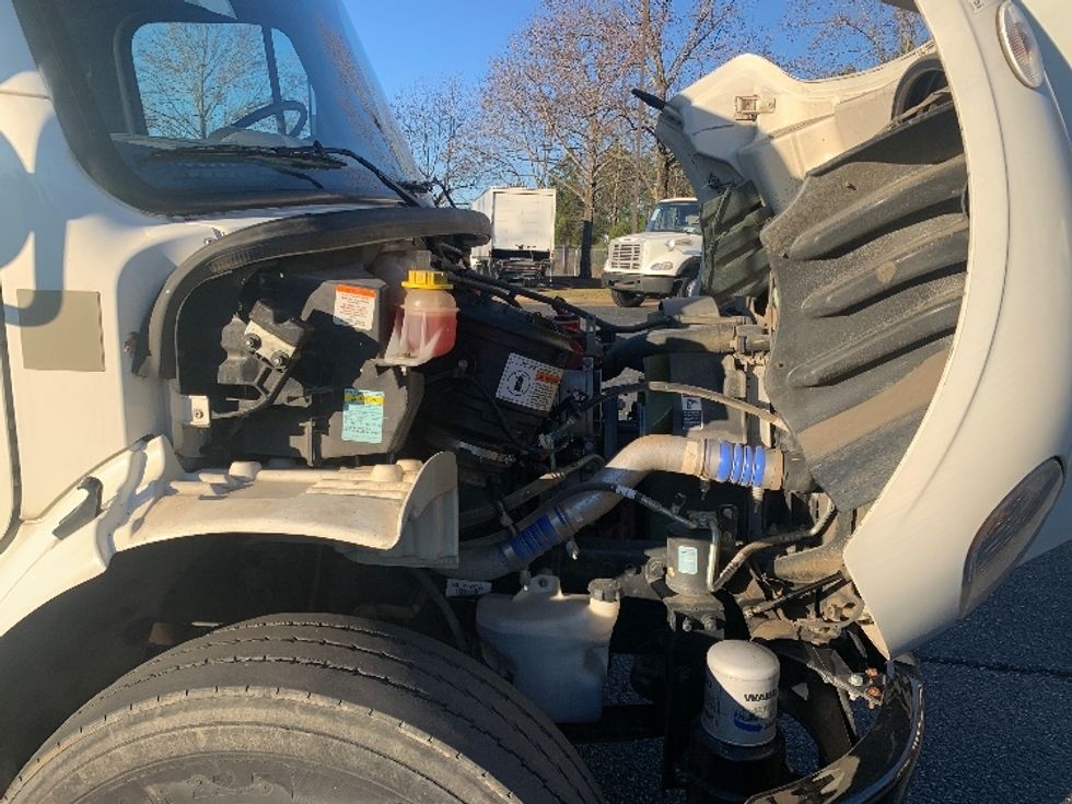 Flatbed Truck-Light and Medium Duty Trucks-Freightliner-2021-M2-Concord-NC-128,599\n\t\tmiles-$ 52,750 - Image 23