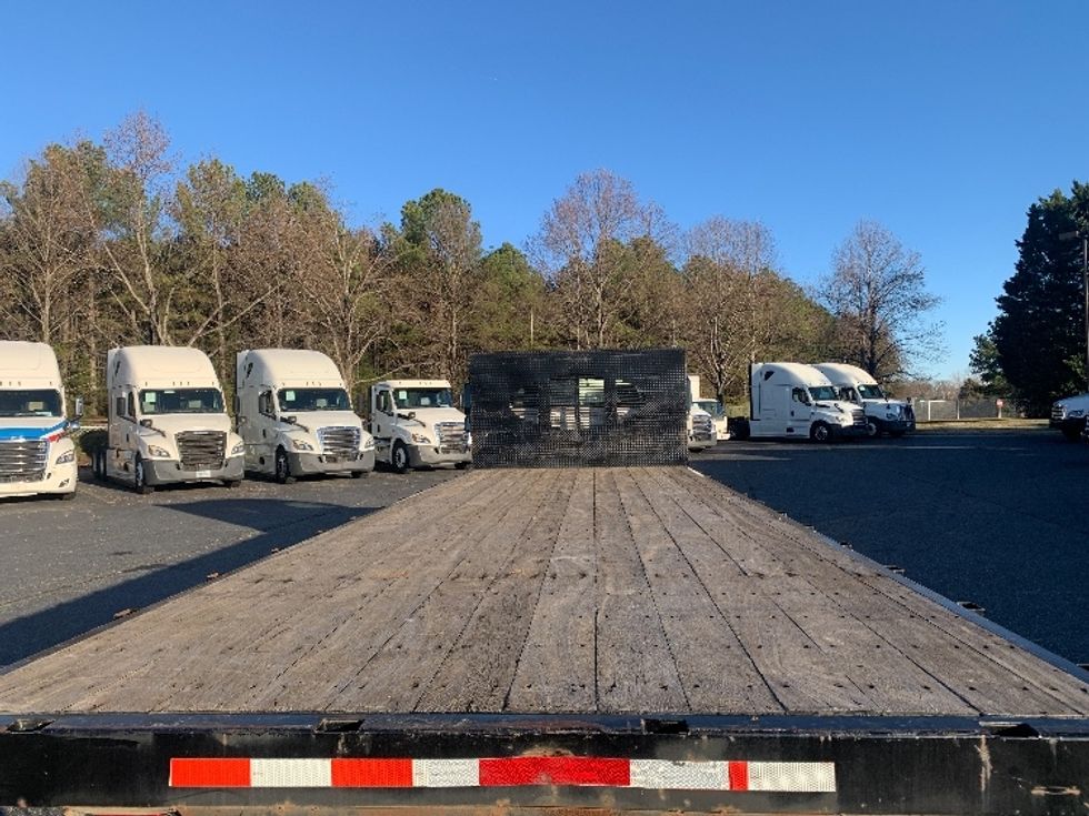 Flatbed Truck-Light and Medium Duty Trucks-Freightliner-2021-M2-Concord-NC-128,599\n\t\tmiles-$ 52,750 - Image 8