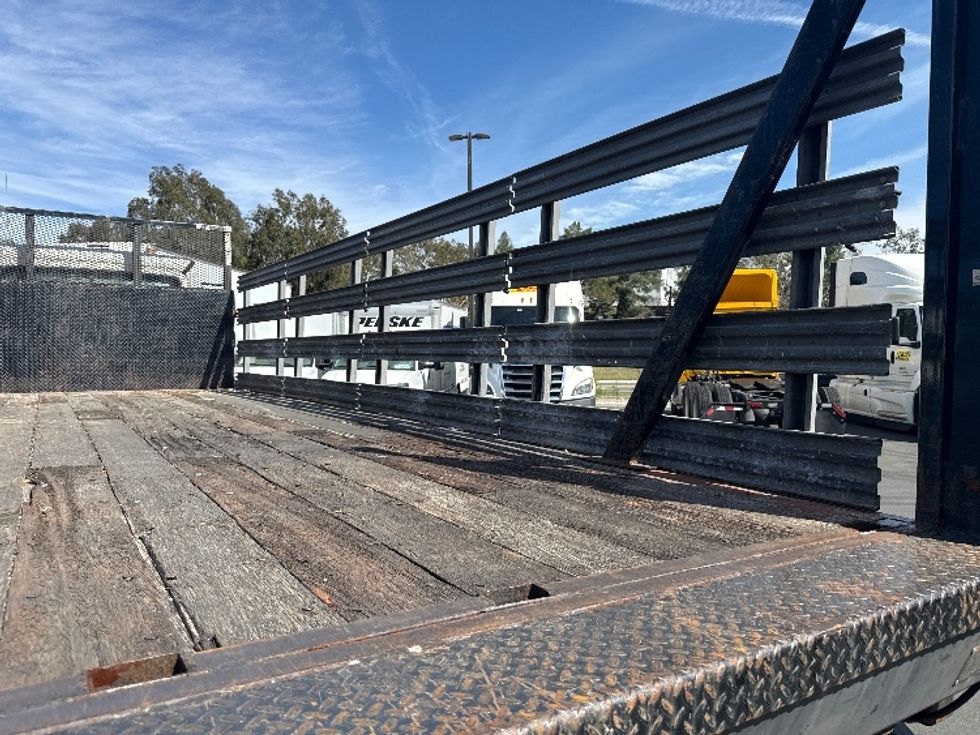Flatbed Truck-Light and Medium Duty Trucks-Freightliner-2021-M2-Fontana-CA-165,131\n\t\tmiles-$ 49,750 - Image 12