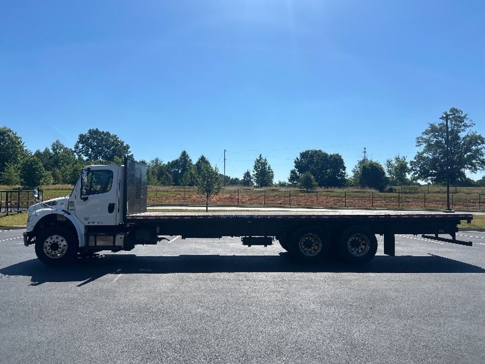 Flatbed Truck-Light and Medium Duty Trucks-Freightliner-2021-M2-Greensboro-NC-492,396\n\t\tmiles-$ 24,750 - Image 4