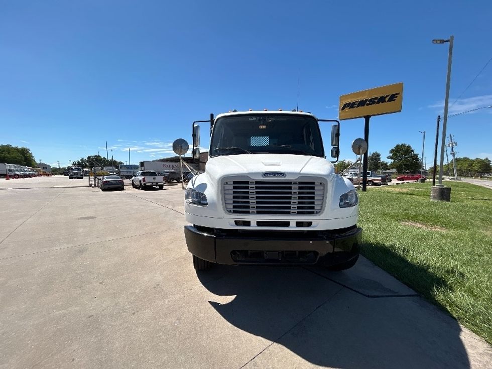 Flatbed Truck-Light and Medium Duty Trucks-Freightliner-2021-M2-Houston-TX-170,733\n\t\tmiles-$ 86,000 - Image 2