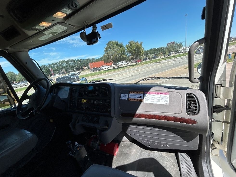 Flatbed Truck-Light and Medium Duty Trucks-Freightliner-2021-M2-Houston-TX-170,733\n\t\tmiles-$ 86,000 - Image 20