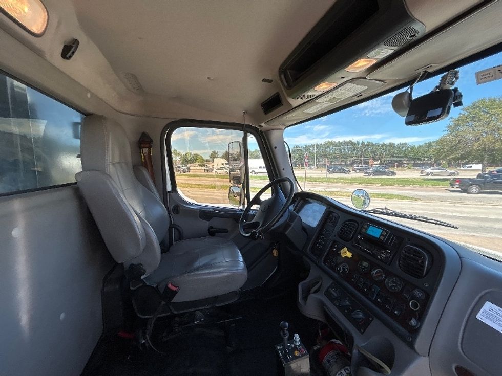 Flatbed Truck-Light and Medium Duty Trucks-Freightliner-2021-M2-Houston-TX-170,733\n\t\tmiles-$ 86,000 - Image 21