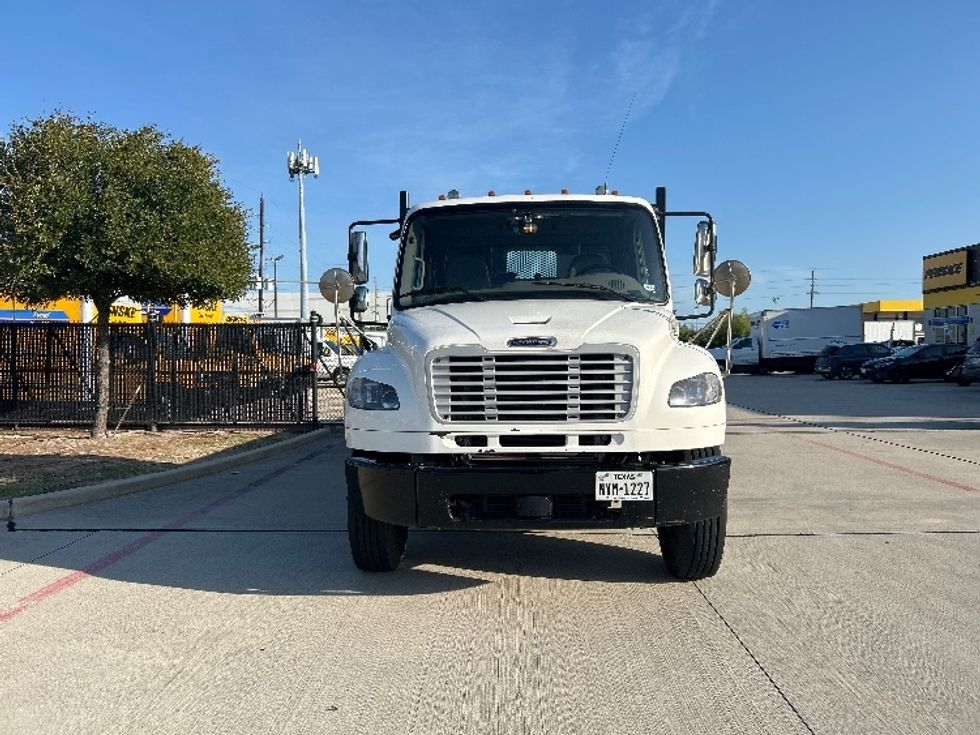 Flatbed Truck-Light and Medium Duty Trucks-Freightliner-2021-M2-Houston-TX-188,788\n\t\tmiles-$ 83,500 - Image 2