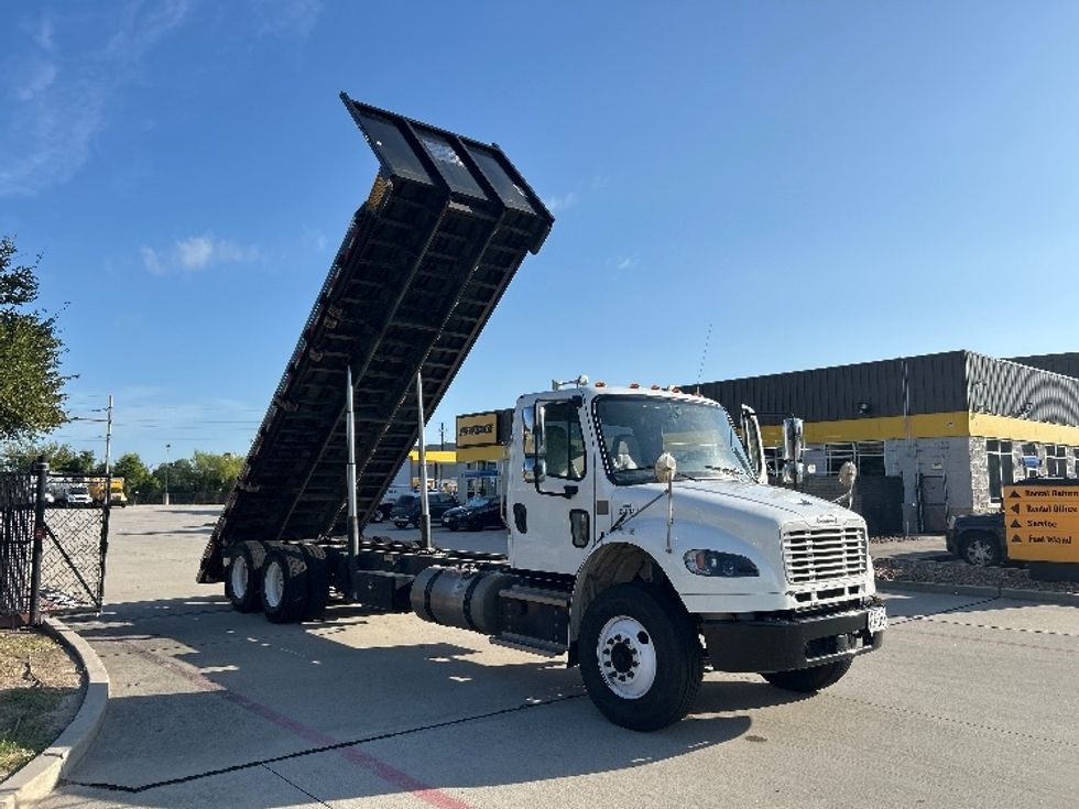 Flatbed Truck-Light and Medium Duty Trucks-Freightliner-2021-M2-Houston-TX-188,788\n\t\tmiles-$ 83,500 - Image 23