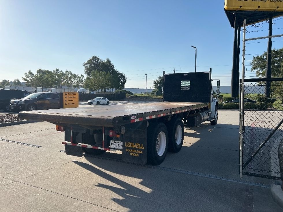 Flatbed Truck-Light and Medium Duty Trucks-Freightliner-2021-M2-Houston-TX-188,788\n\t\tmiles-$ 83,500 - Image 9