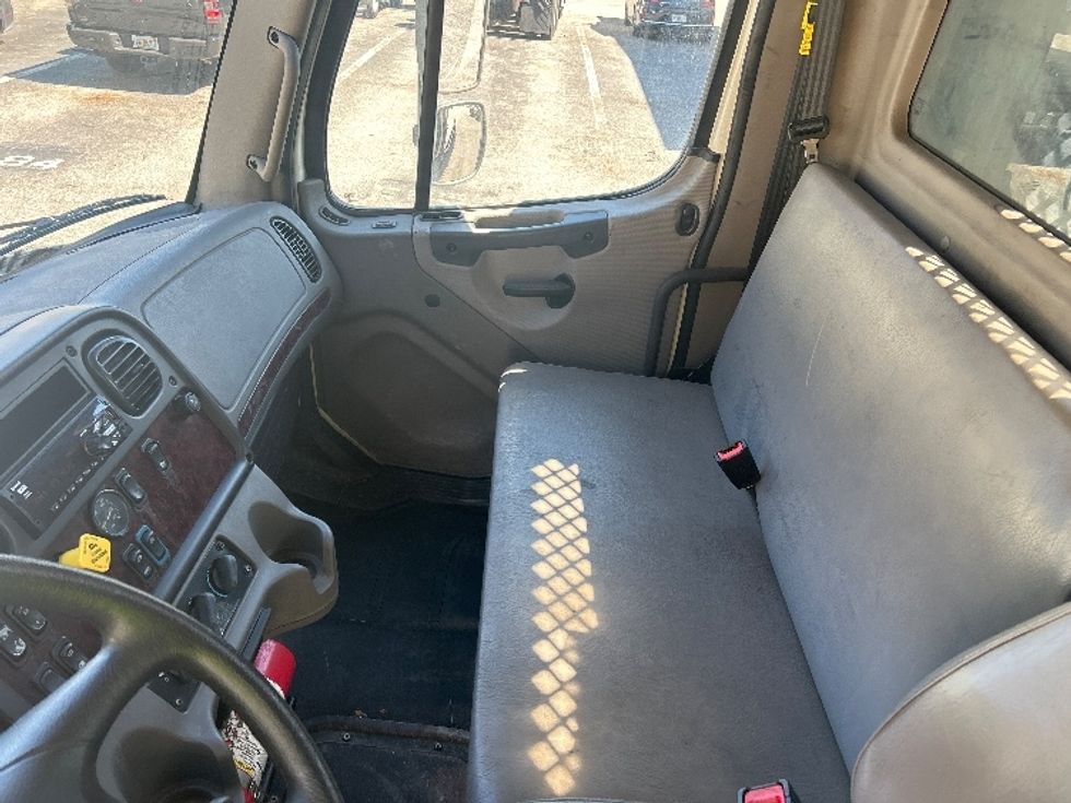 Flatbed Truck-Light and Medium Duty Trucks-Freightliner-2021-M2-Jacksonville-FL-349,883\n\t\tmiles-$ 25,000 - Image 13