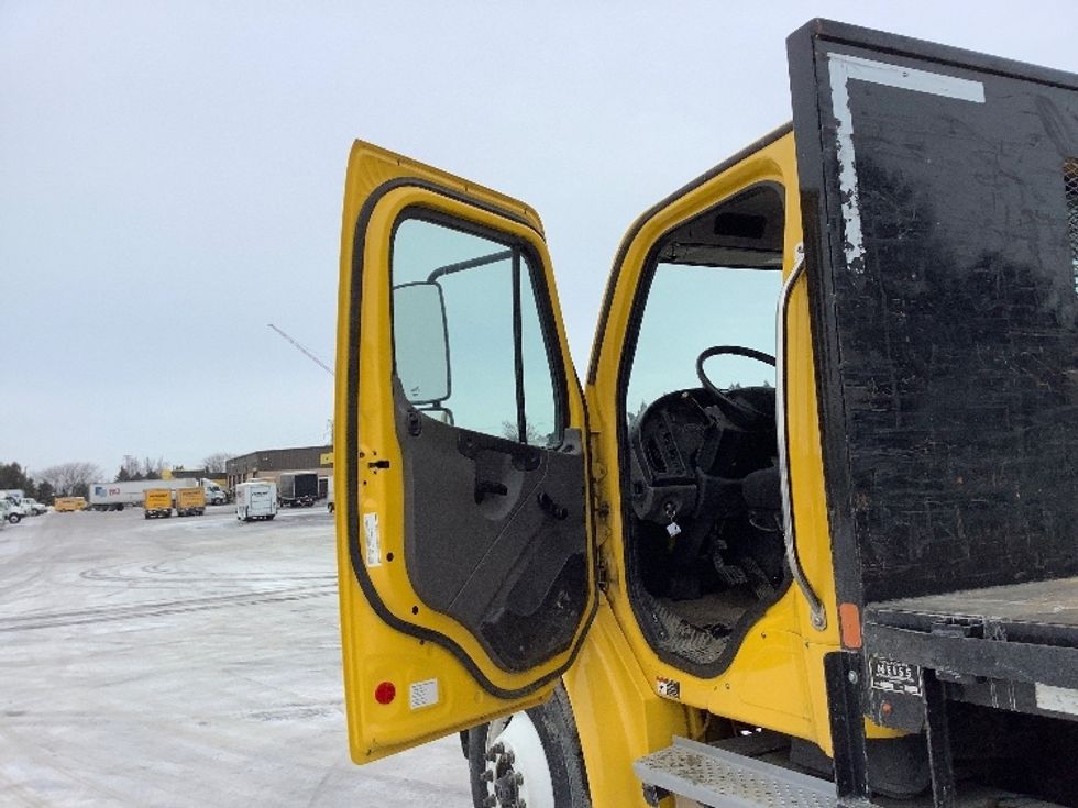 Flatbed Truck-Light and Medium Duty Trucks-Freightliner-2021-M2-Lancaster-PA-37,254\n\t\tmiles-$ 53,500 - Image 16