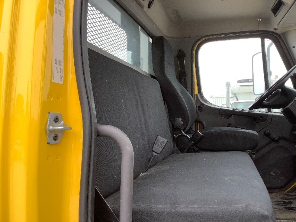 Flatbed Truck-Light and Medium Duty Trucks-Freightliner-2021-M2-Lancaster-PA-37,254\n\t\tmiles-$ 53,500 - Image 22