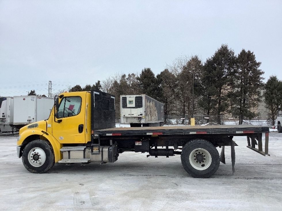 Flatbed Truck-Light and Medium Duty Trucks-Freightliner-2021-M2-Lancaster-PA-37,254\n\t\tmiles-$ 53,500 - Image 4