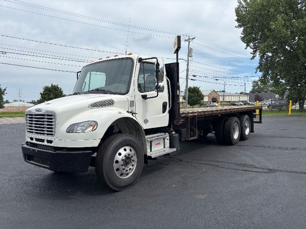 Flatbed Truck-Light and Medium Duty Trucks-Freightliner-2021-M2-Middlefield-OH-363,633\n\t\tmiles-$ 47,250 - Image 3