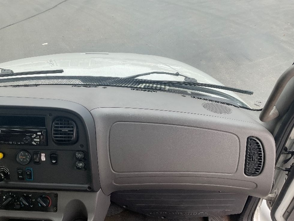 Flatbed Truck-Light and Medium Duty Trucks-Freightliner-2021-M2-Milwaukee-WI-98,765\n\t\tmiles-$ 66,500 - Image 21
