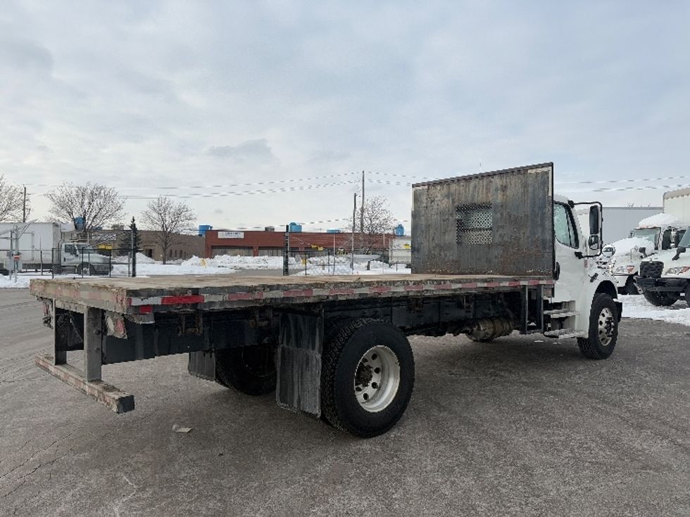 Flatbed Truck-Light and Medium Duty Trucks-Freightliner-2021-M2-Mississauga-ON-341,576\n\t\tkm-$ 61,750 - Image 10
