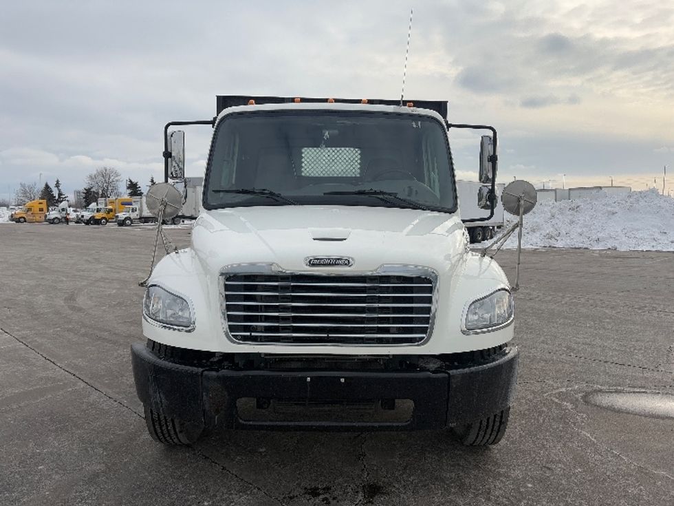 Flatbed Truck-Light and Medium Duty Trucks-Freightliner-2021-M2-Mississauga-ON-341,576\n\t\tkm-$ 61,750 - Image 2