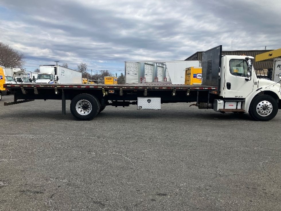 Flatbed Truck-Light and Medium Duty Trucks-Freightliner-2021-M2-Parsippany-NJ-181,089\n\t\tmiles-$ 53,500 - Image 13