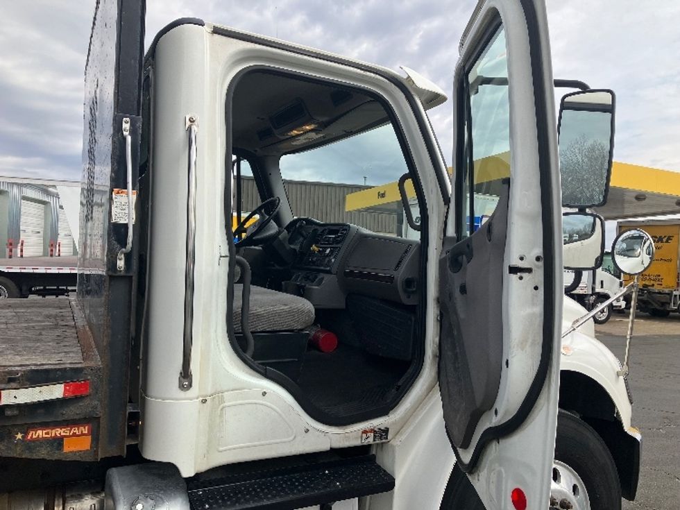 Flatbed Truck-Light and Medium Duty Trucks-Freightliner-2021-M2-Parsippany-NJ-181,089\n\t\tmiles-$ 53,500 - Image 18