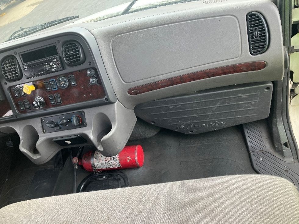 Flatbed Truck-Light and Medium Duty Trucks-Freightliner-2021-M2-Parsippany-NJ-181,089\n\t\tmiles-$ 53,500 - Image 19