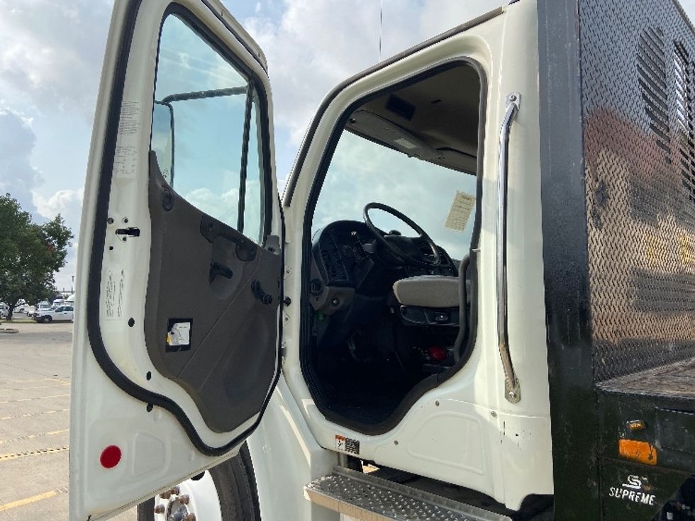 Flatbed Truck-Light and Medium Duty Trucks-Freightliner-2021-M2-San Antonio-TX-51,863\n\t\tmiles-$ 73,750 - Image 14