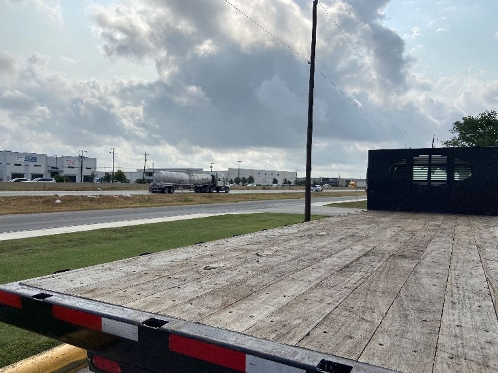 Flatbed Truck-Light and Medium Duty Trucks-Freightliner-2021-M2-San Antonio-TX-51,863\n\t\tmiles-$ 73,750 - Image 9