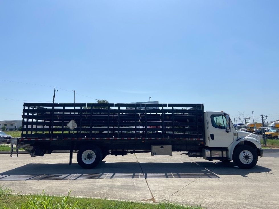 Flatbed Truck-Light and Medium Duty Trucks-Freightliner-2021-M2-San Antonio-TX-82,897\n\t\tmiles-$ 72,250 - Image 14