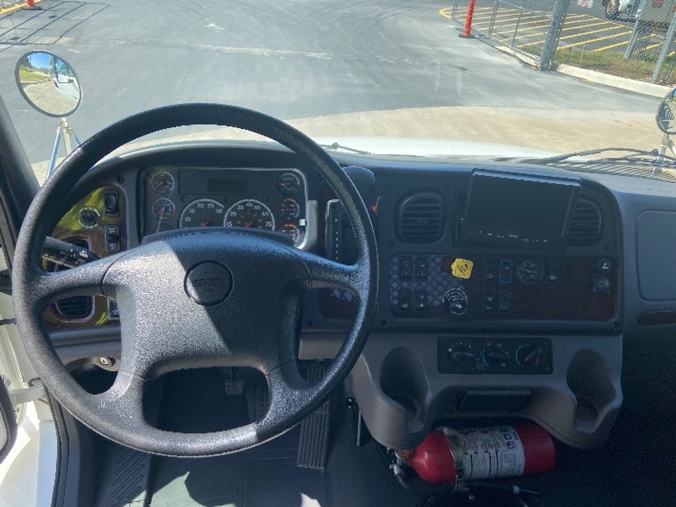 Flatbed Truck-Light and Medium Duty Trucks-Freightliner-2021-M2-San Antonio-TX-82,897\n\t\tmiles-$ 72,250 - Image 17