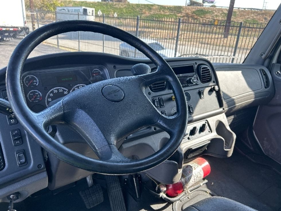 Flatbed Truck-Light and Medium Duty Trucks-Freightliner-2021-M2-Torrance-CA-134,741\n\t\tmiles-$ 53,500 - Image 15