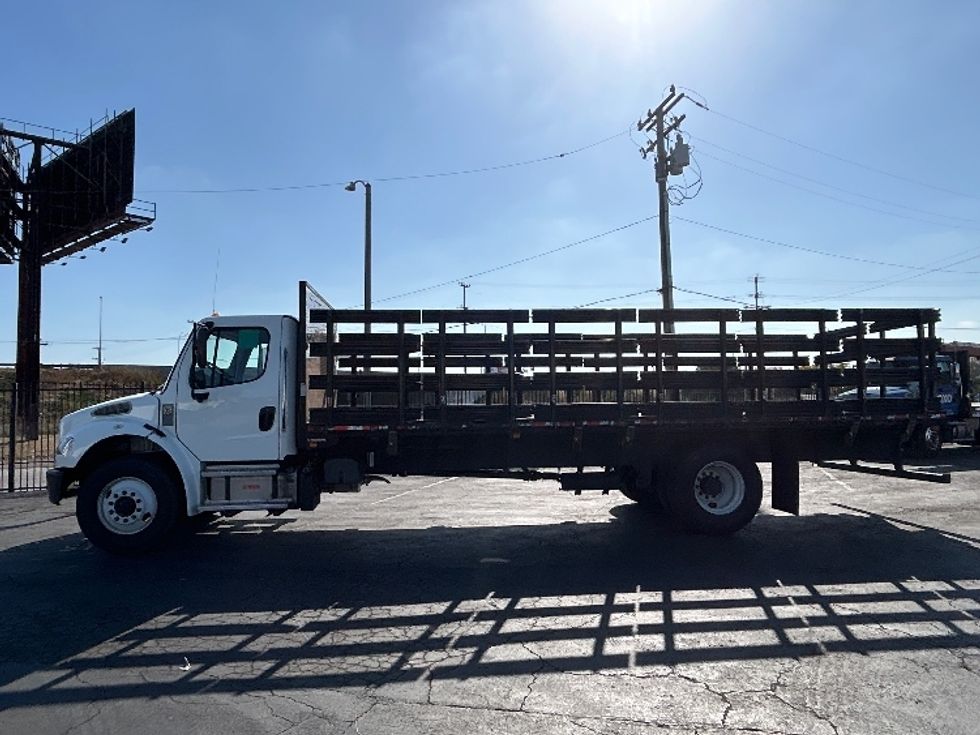 Flatbed Truck-Light and Medium Duty Trucks-Freightliner-2021-M2-Torrance-CA-134,741\n\t\tmiles-$ 53,500 - Image 4