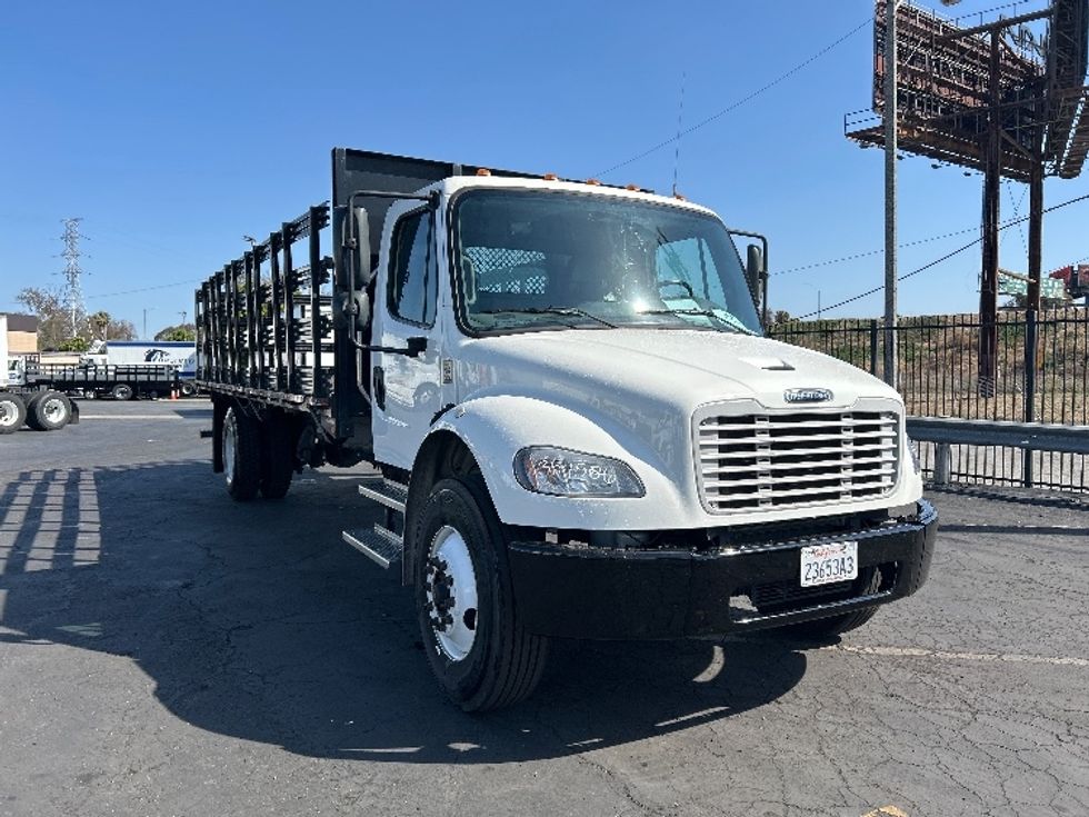 Flatbed Truck-Light and Medium Duty Trucks-Freightliner-2021-M2-Torrance-CA-158,261\n\t\tmiles-$ 52,000 - Image 1