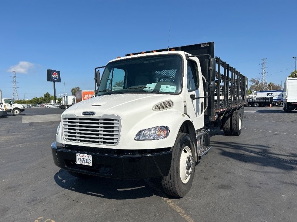 Flatbed Truck-Light and Medium Duty Trucks-Freightliner-2021-M2-Torrance-CA-158,261\n\t\tmiles-$ 52,000 - Image 3