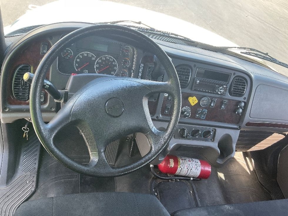 Flatbed Truck-Light and Medium Duty Trucks-Freightliner-2021-M2-Torrance-CA-181,831\n\t\tmiles-$ 56,750 - Image 14