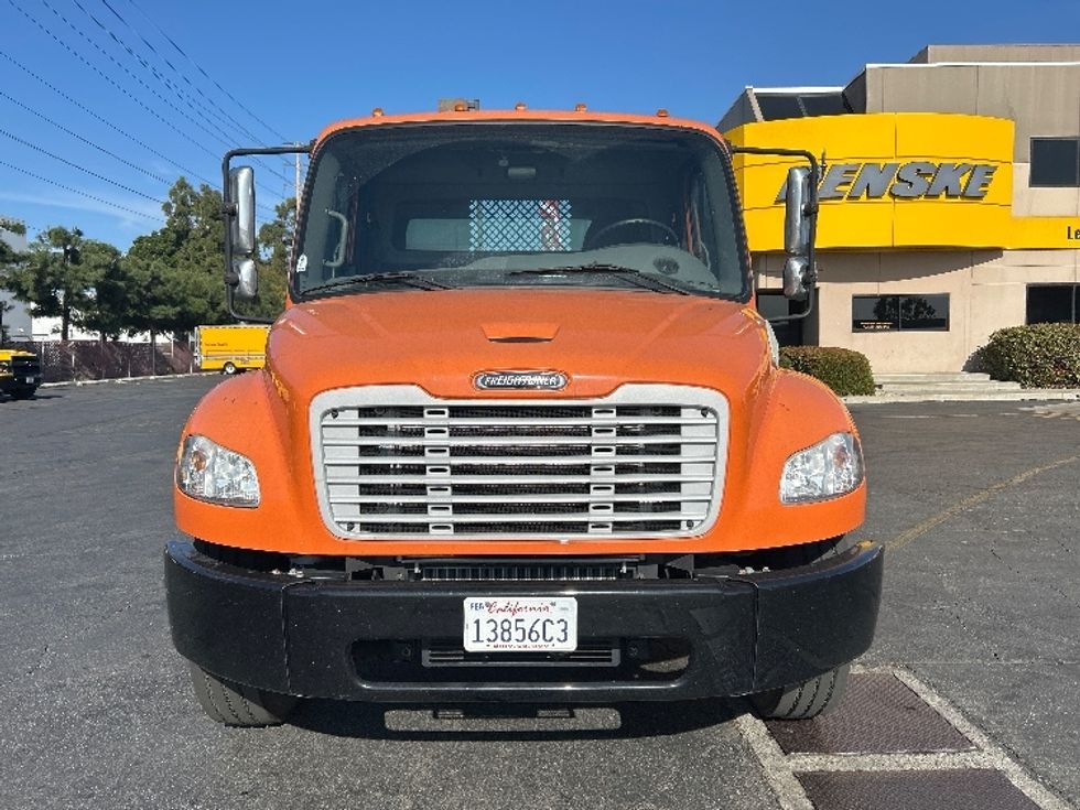 Flatbed Truck-Light and Medium Duty Trucks-Freightliner-2021-M2-Torrance-CA-28,884\n\t\tmiles-$ 74,500 - Image 2