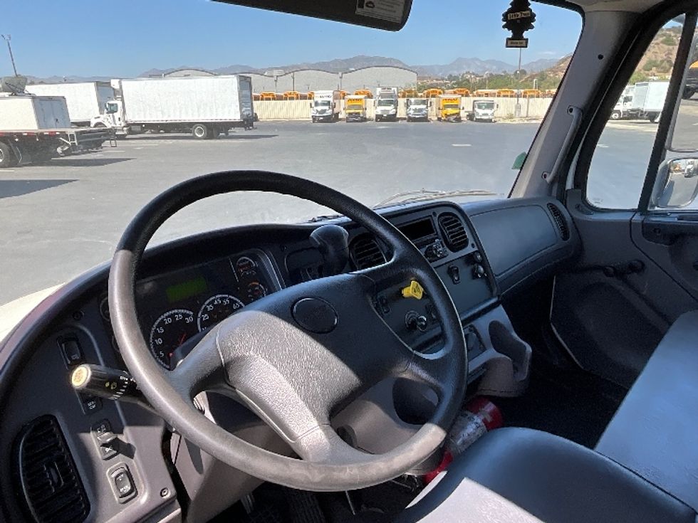 Flatbed Truck-Light and Medium Duty Trucks-Freightliner-2021-M2-Torrance-CA-83,348\n\t\tmiles-$ 67,500 - Image 11