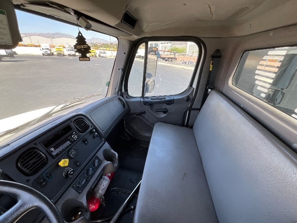 Flatbed Truck-Light and Medium Duty Trucks-Freightliner-2021-M2-Torrance-CA-83,348\n\t\tmiles-$ 67,500 - Image 13