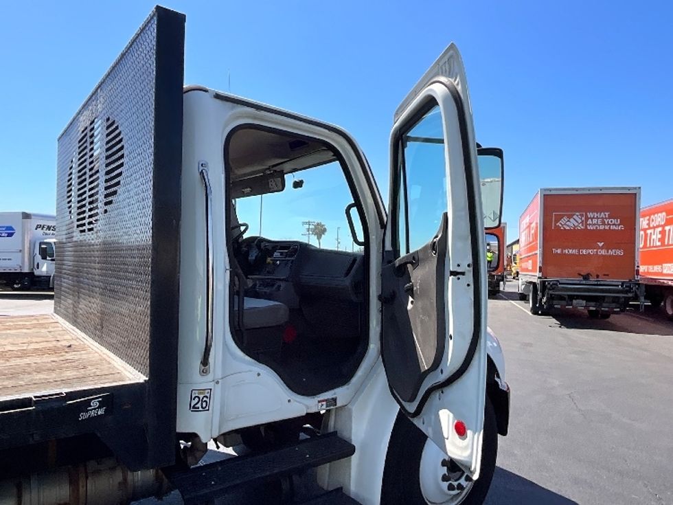 Flatbed Truck-Light and Medium Duty Trucks-Freightliner-2021-M2-Torrance-CA-83,348\n\t\tmiles-$ 67,500 - Image 14