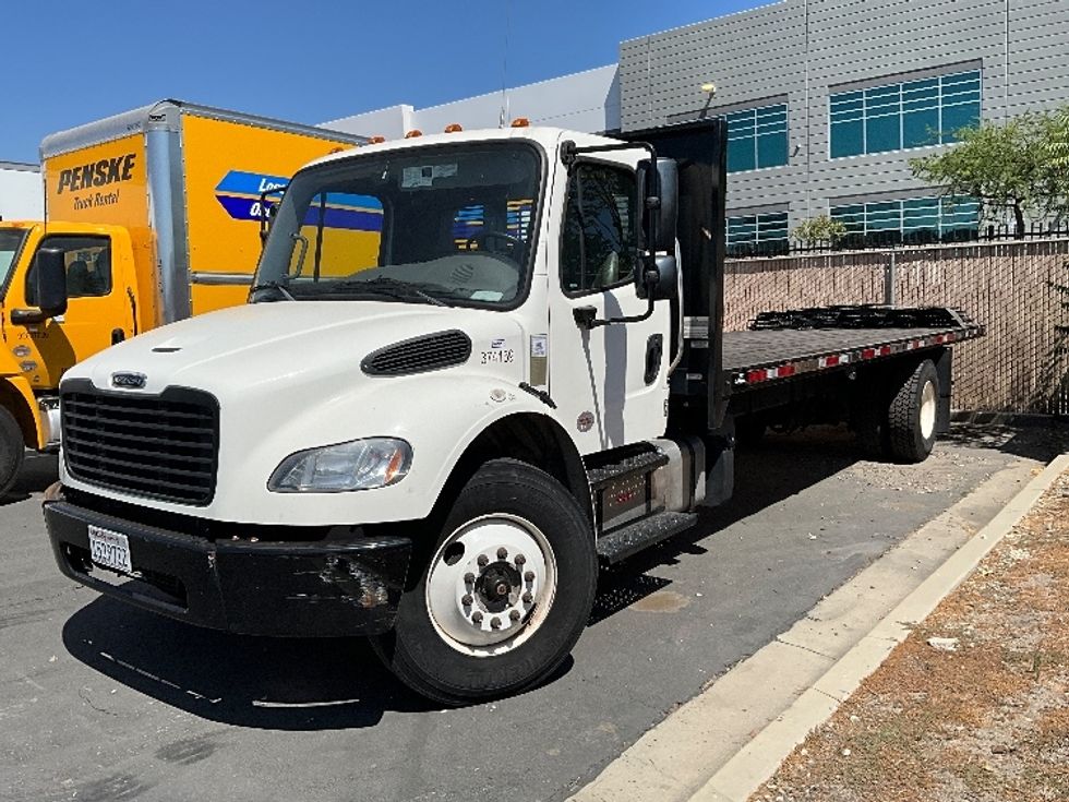 Flatbed Truck-Light and Medium Duty Trucks-Freightliner-2021-M2-Torrance-CA-83,348\n\t\tmiles-$ 67,500 - Image 3