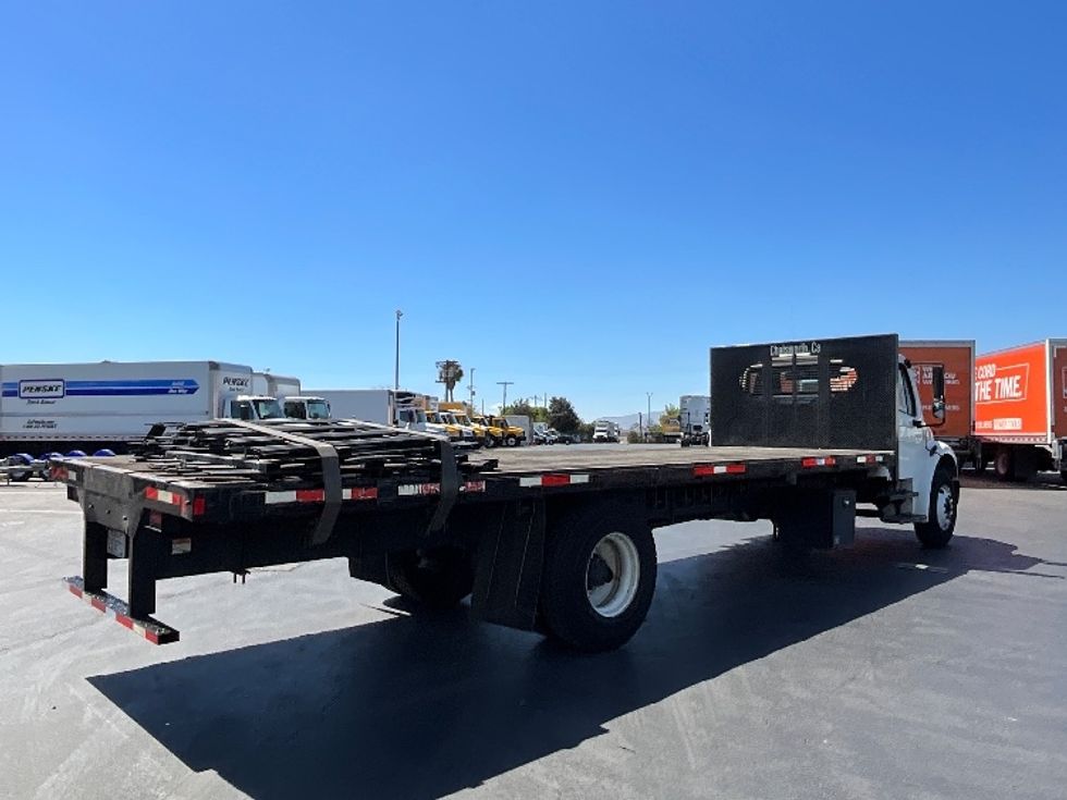 Flatbed Truck-Light and Medium Duty Trucks-Freightliner-2021-M2-Torrance-CA-83,348\n\t\tmiles-$ 67,500 - Image 7