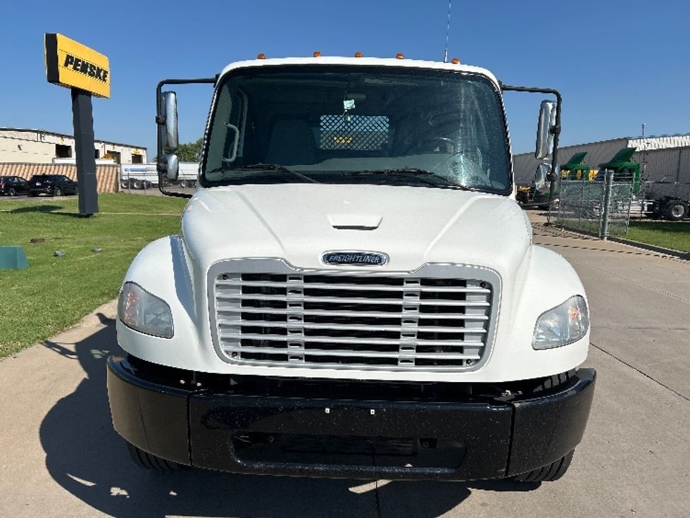 Flatbed Truck-Light and Medium Duty Trucks-Freightliner-2021-M2-Wichita-KS-192,200\n\t\tmiles-$ 52,250 - Image 2