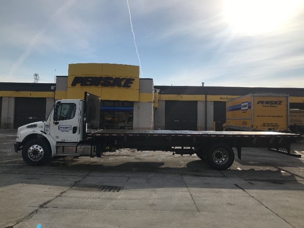 Flatbed Truck-Light and Medium Duty Trucks-Freightliner-2022-M2-Allen Park-MI-45,512\n\t\tmiles-$ 68,750 - Image 4