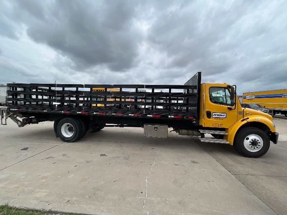 Flatbed Truck-Light and Medium Duty Trucks-Freightliner-2022-M2-Arlington-TX-161,463\n\t\tmiles-$ 61,250 - Image 14