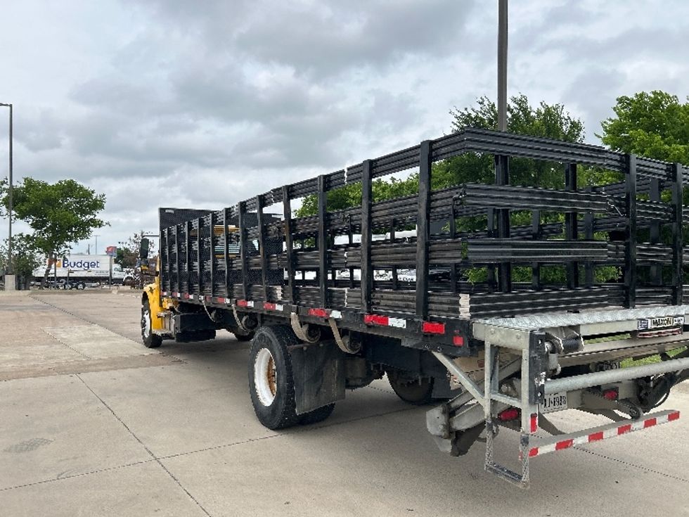 Flatbed Truck-Light and Medium Duty Trucks-Freightliner-2022-M2-Arlington-TX-161,463\n\t\tmiles-$ 61,250 - Image 6