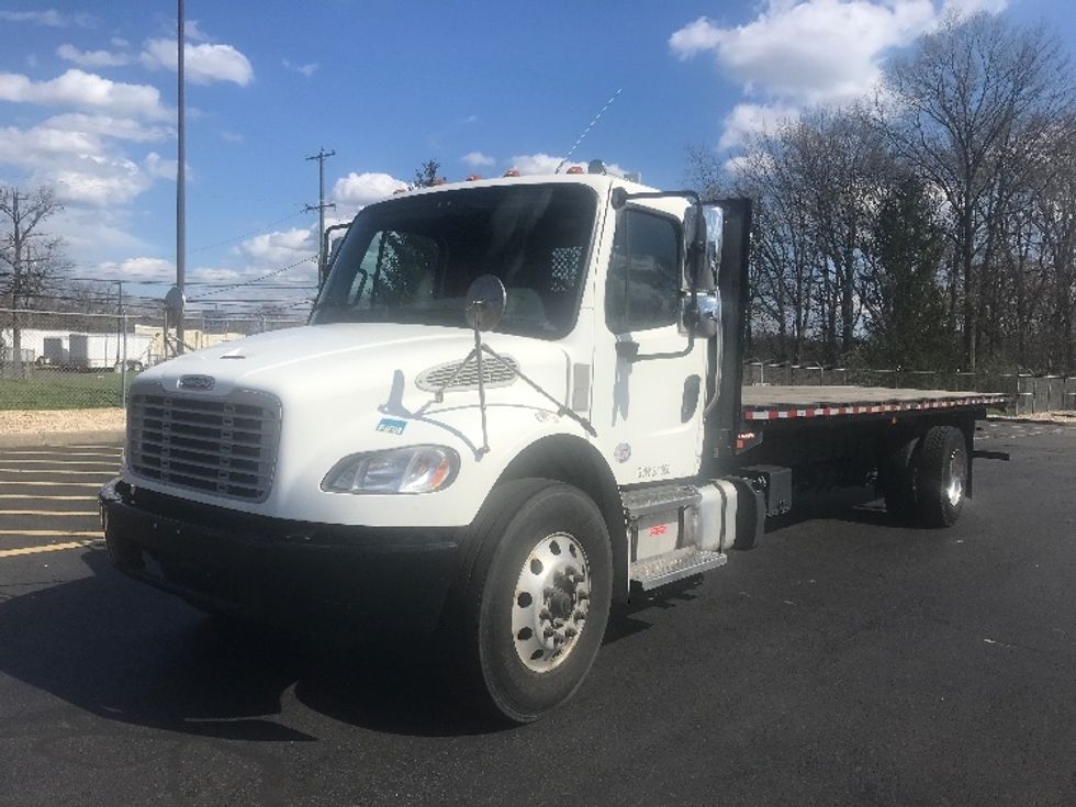 Flatbed Truck-Light and Medium Duty Trucks-Freightliner-2022-M2-Bensalem-PA-146,311\n\t\tmiles-$ 52,000 - Image 3
