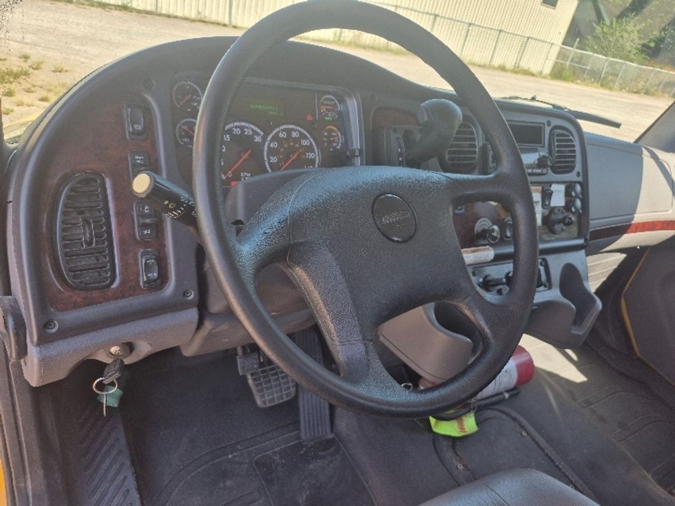 Flatbed Truck-Light and Medium Duty Trucks-Freightliner-2022-M2-Brooklyn Park-MN-52,291\n\t\tmiles-$ 66,750 - Image 17