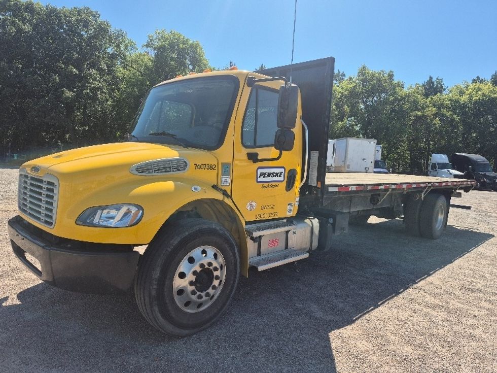 Flatbed Truck-Light and Medium Duty Trucks-Freightliner-2022-M2-Brooklyn Park-MN-52,291\n\t\tmiles-$ 66,750 - Image 3