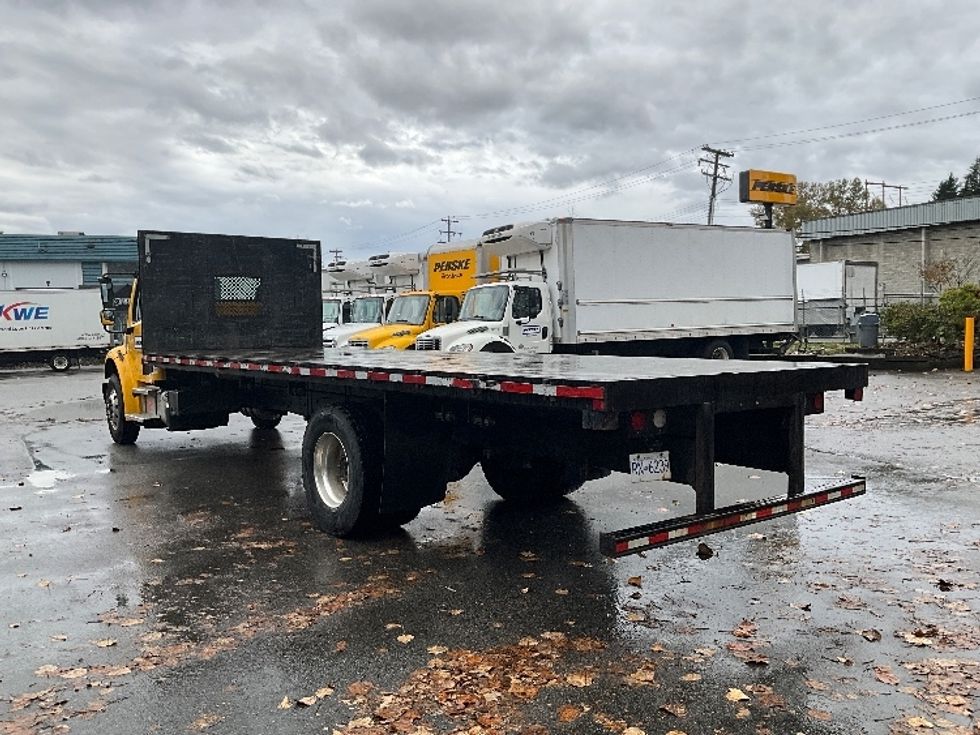 Flatbed Truck-Light and Medium Duty Trucks-Freightliner-2022-M2-Burnaby-BC-92,552\n\t\tkm-$ 101,500 - Image 6